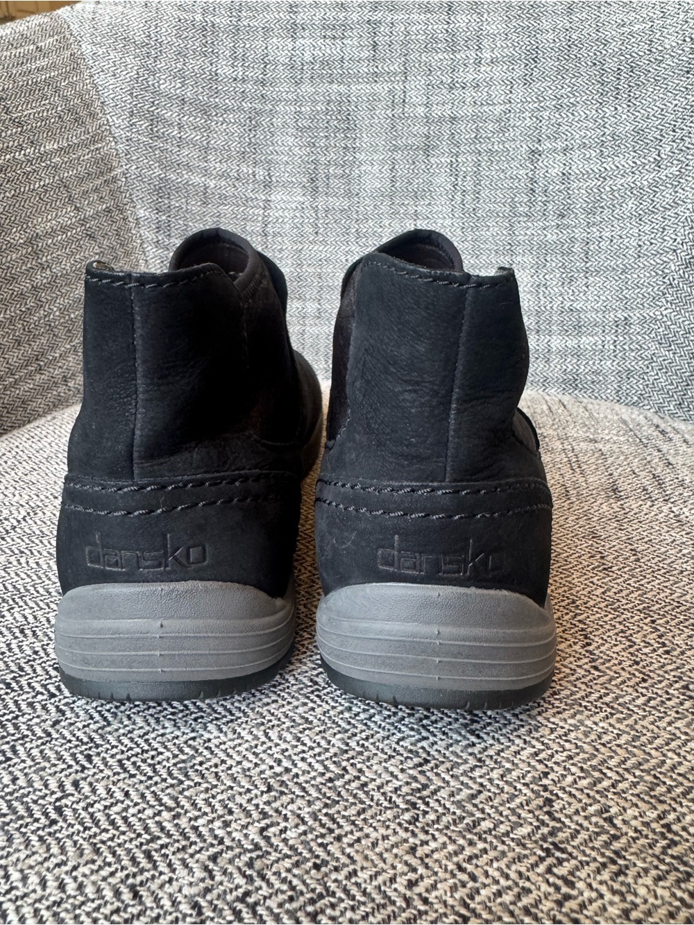 Dansko Lizette Black Ankle Boots size 38 waterproof leather lightweight - Picture 4 of 12